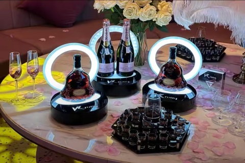 舟山SPACE斯贝斯酒吧招聘,浙江舟山酒吧招聘兼职,可提供住宿